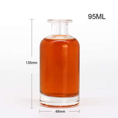 Materiale del corpo in vetro Bottiglia di liquori trasparente con sughero Custom 500ml 750ml Bottiglie