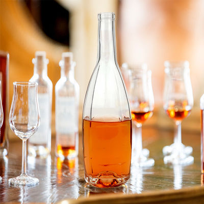 Collare di vetro 375ml 500ml 700ml 750ml Super Flint Whisky e Vodka Spirito Gin Bottiglia di vetro Top di sughero