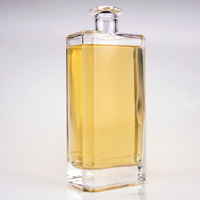 Bottiglie di vetro classiche quadrate per vino 500ml 700ml Materiale di base Vetro e Super Flint