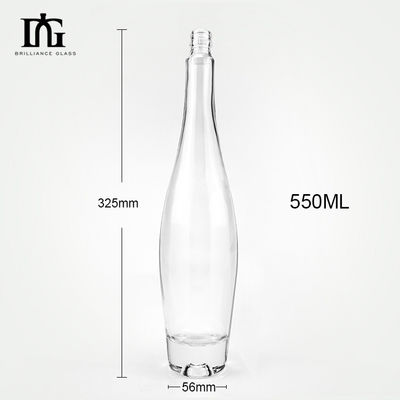 550 ml bottiglia di vetro per whisky brandy vodka OEM/ODM Acceptabile e incisione superficie manipolazione