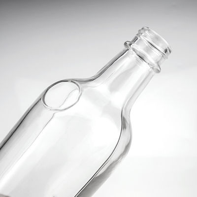 Bottiglia di liquore in vetro trasparente con tappo a vite Capacità 500ml/750ml/1L Collar Material Glass