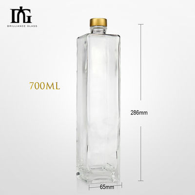 Bottiglia di vetro di vodka trasparente a forma quadrata da 750 ml con il logo del cliente accettabile