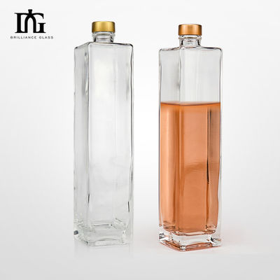 Bottiglia di vetro di vodka trasparente a forma quadrata da 750 ml con il logo del cliente accettabile