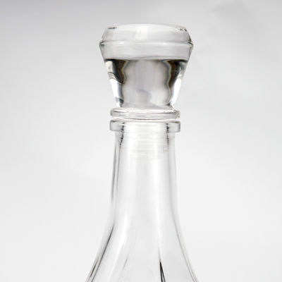 Bottiglia spray in vetro matto industriale per vino rum gin vodka tequila vino di ultima generazione