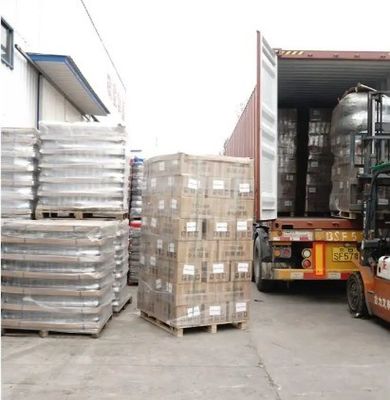 Bottiglia di alcol di grande capacità da 700 ml Bottiglia di liquore in vetro a forma di lettera