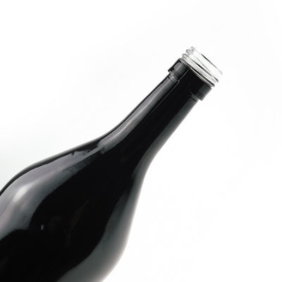 Bottiglia di vetro trasparente grande ventre Custom Luxury Black Beverage Cork Graving Gin Whiskey Vodka 500ml 1.75L