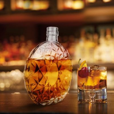700ml di capacità di sughero avvitato entrambe bottiglia di vetro trasparente per vodka whisky brandy rum