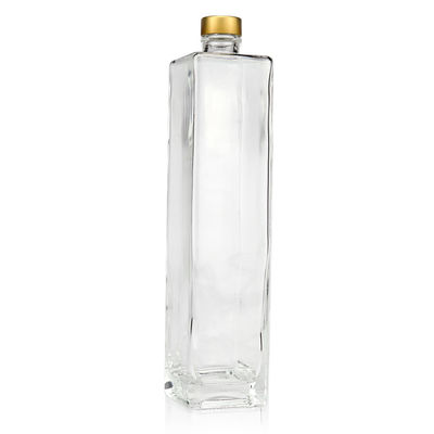 700 ml di alluminio quadrato a vite di sughero con fondo spesso Vodka Brandy Rum Gin Spirits Bottiglia di vetro