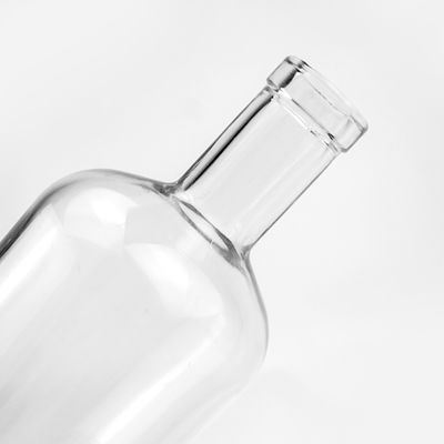 Logo personalizzato 300ml 500ml 700ml 750ml bottiglia di vetro per vodka whisky liquore brandy