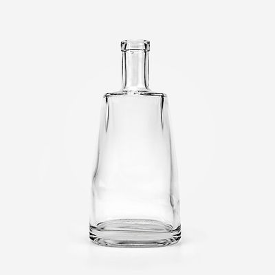 Bottiglia di vetro da 700 ml per vodka gin e vino