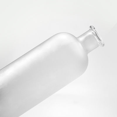 Bottiglia di vetro congelato da 200 ml a 500 ml a 700 ml a 750 ml per vodka e vino spiritoso OEM/ODM accettabile