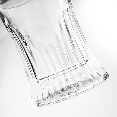 Elegante vetro vino rosso vetro vodka liquore degustazione decanter di whisky con coperchio di vetro