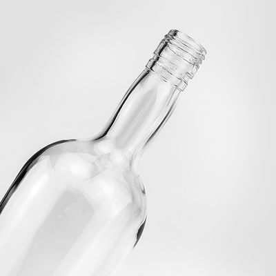 750 ml bottiglia vuota di bevande in vetro per acqua liquora Materiale del corpo cinese