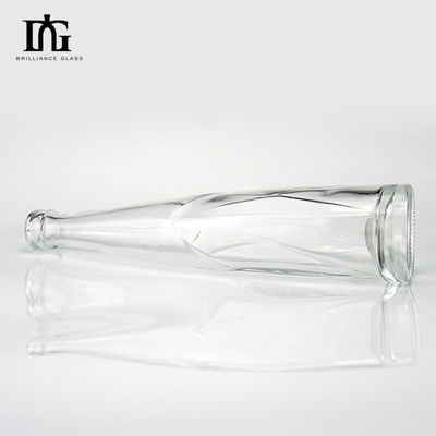 Materiale di vetro 330ml 500ml Design Cones Fruit Wine Beverage Bottles con coperchio in alluminio