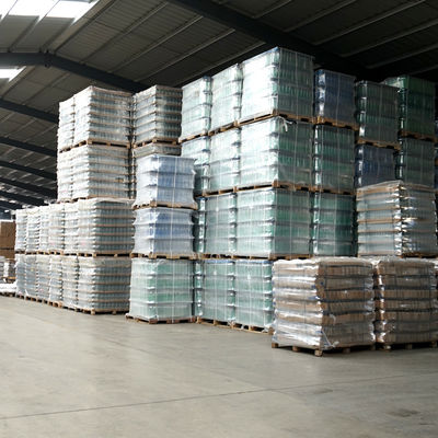 Bottiglia di vodka in vetro personalizzata da 350 ml per il logo del cliente accettabile