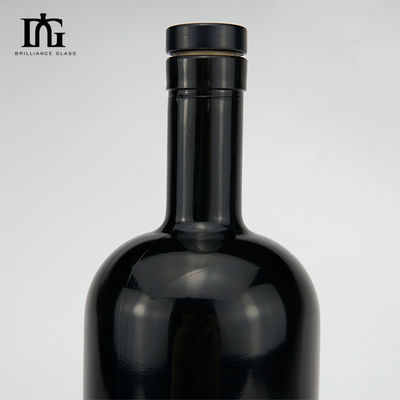 Verniciatura di superficie Manipolazione 700ml Bottiglia di vetro per vodka whisky Gin Tipo di sigillamento CORK