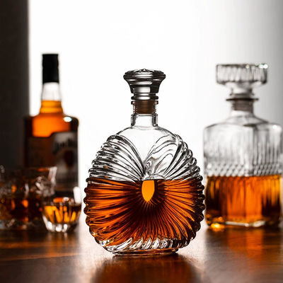 Collare di vetro 500 ml Brandy Wine Gin Rum Whiskey Alcohol Bottle con tappo a tappeto