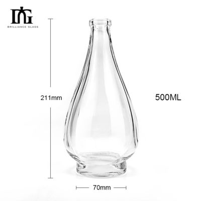 Bottiglia di whisky 750 ml con disegno di cristallo di lusso e sigillo di sughero