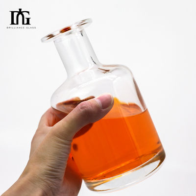 Bottiglie rotonde di vetro di 500 ml per vodka, rum e liquori per distillerie e alcolici