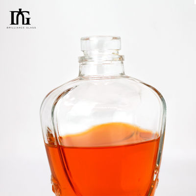 Tipo di sigillatura CORK Bottiglie di vetro vuote per whisky liquori brandy rum Offerta competitiva