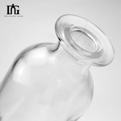 Bevande a strisce verticale bottiglie di vetro trasparente con tappi di sughero Perfetto regalo di compleanno