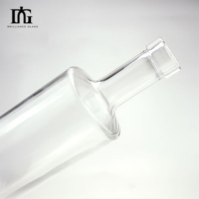 Bevande industriali 750 ml Gin chiaro Vodka Ghiaccio Vino bottiglia di vetro con sigillo tipo CORK