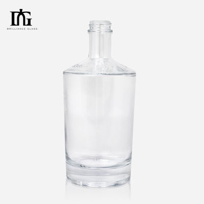 Bottiglia di vetro con fondo spessa per liquori e liquori personalizzati Gin di lusso Whiskey Vodka Cappuccio a vite