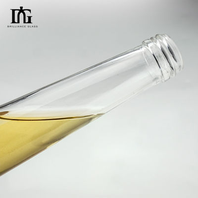 Collare di vetro Bottella di liquore in rilievo personalizzata per bevande alcoliche 500ml 700ml 750ml