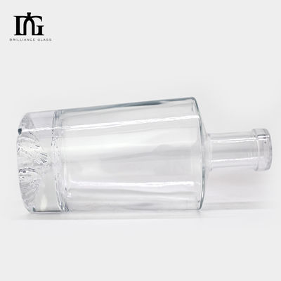 500ml 700ml 750ml 1000ml Nordic Gin Whiskey Vodka Bottiglia di vetro con montagna incisa