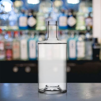 Stampa a schermo Stampaggio a caldo Pittura incisione elettroplatazione Bottiglia di vetro da 700 ml per liquori