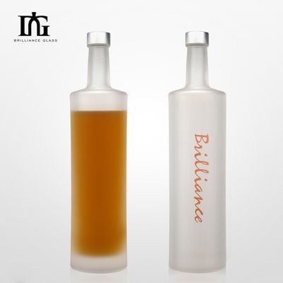 Colletto di vetro personalizzato Bottiglia di vodka da 750 ml/1000 ml per liquori e vini ad alta capacità