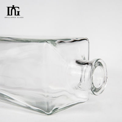 500 ml 750 ml 1000 ml Colletto di vetro Quadrato trasparente vuoto Flint Beverage Bottle For Wine