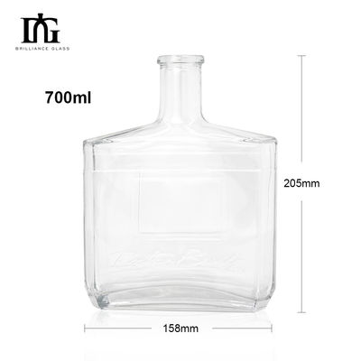 Bottiglia di Gin Whisky Spirit Vodka Brandy con chiusura a sughero e capacità 750 ml