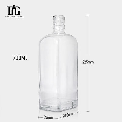 500 ml 700 ml Succo personalizzato Bevande Liquor Spiriti Bottiglia di vetro con tappo a chiusura e viti