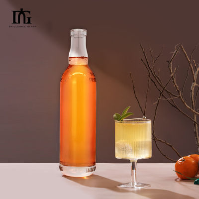 Disponibile gratuitamente Bottiglia in vetro di 500 ml con fondo spessa e trasparente Whisky Brandy Rum Gin Liquor