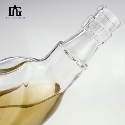 Collare di vetro personalizzato Materiale bottiglie di liquore di vetro per gin 500ml 700ml senza piombo