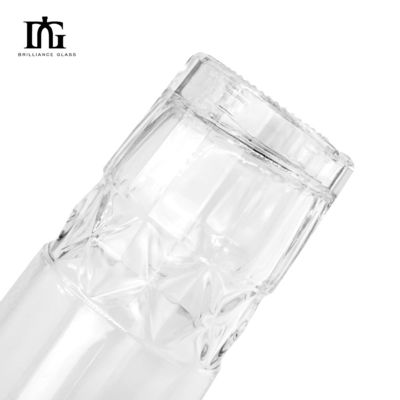 Accettabile OEM/ODM in stile europeo 700ml 750ml bottiglia in vetro di whisky rum gin unico