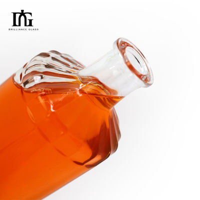 Tavolo di vino in vetro per bottiglie di whisky e bottiglie di vetro