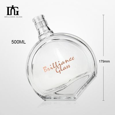 Speciale bottiglia di vetro trasparente da 50 cl con incisione per vodka whisky gin rum accettabile OEM/ODM