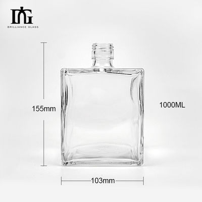 Bottiglia di vetro quadrata trasparente 500ml 700ml per il whisky finale Gin Rum Logo accettabile
