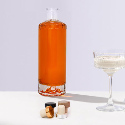 Tipo di sigillatura Cork 750ml Bottiglia di vino in vetro quadrato per bottiglie di liquori di design personalizzato