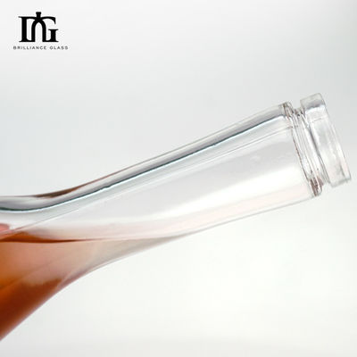 500 ml/700 ml/750 ml Fermato personalizzabile Con collo lungo e snello Champagne Vodka Bottiglia di vino in vetro