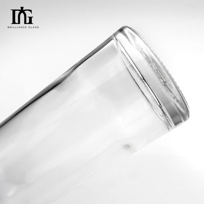 Bottiglia vuota di 500 ml di alcool di vetro