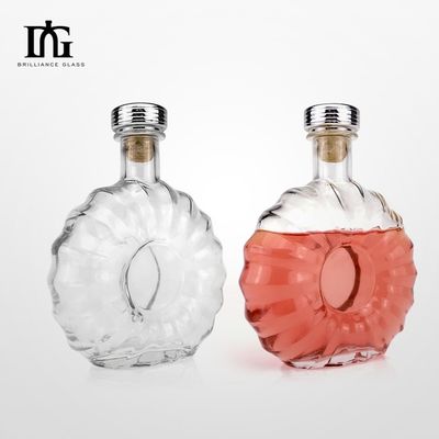 Whisky Gin Vodka Brandy Bottiglia di vetro da 500 ml per imballaggio di liquori Disegno personalizzato