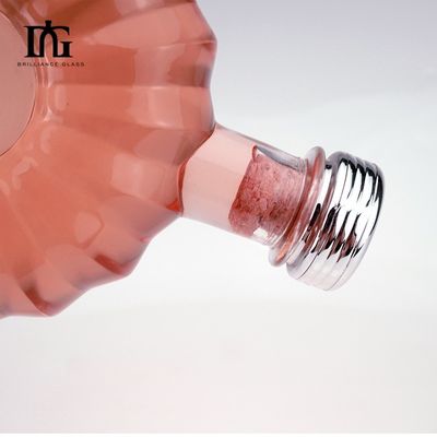 Whisky Gin Vodka Brandy Bottiglia di vetro da 500 ml per imballaggio di liquori Disegno personalizzato