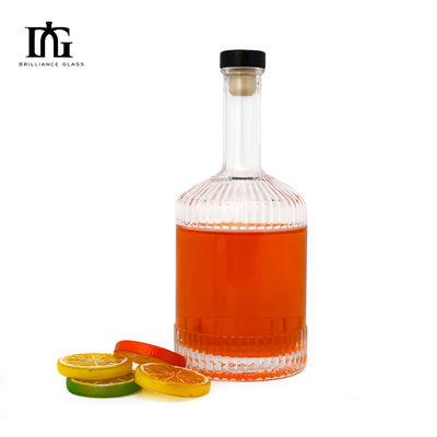 500 ml/700 ml Bottiglia di vetro trasparente di alto livello con tappo a vite