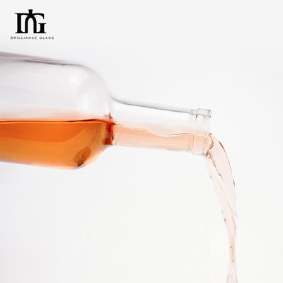 Materiale del colletto di vetro Bottiglia di liquori da 700 ml Perfetta per liquori e bevande alcoliche
