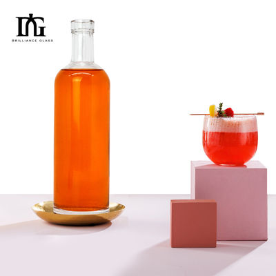 Bottiglia di vetro 700ml 500ml Vodka Wine con serigrafia personalizzata e timbraggio a caldo