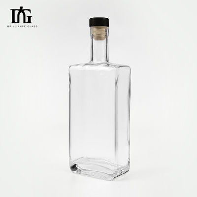 Forma quadrata Super Flint Whisky Tequila Gin Brandy Bottiglia di vetro 500ml 700ml 750ml