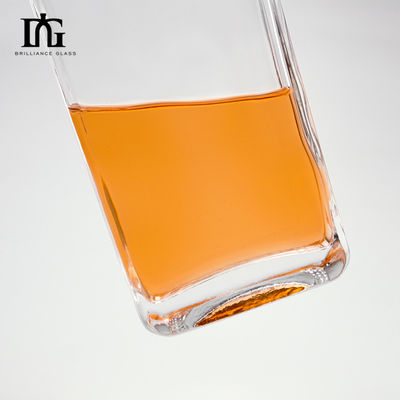 Forma quadrata Super Flint Whisky Tequila Gin Brandy Bottiglia di vetro 500ml 700ml 750ml